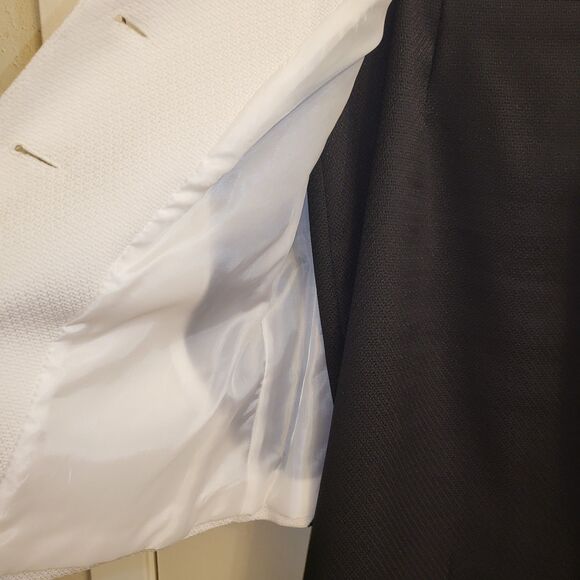 New Isabella Women’s Ivory 100% Polyester 2 Piece Skirt Suit Size 12W Ret. $180. - Picture 4 of 5